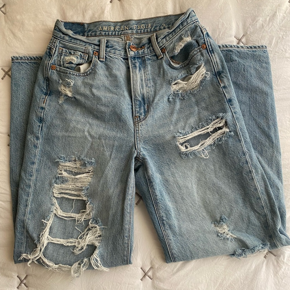 American Eagle Mom Jeans